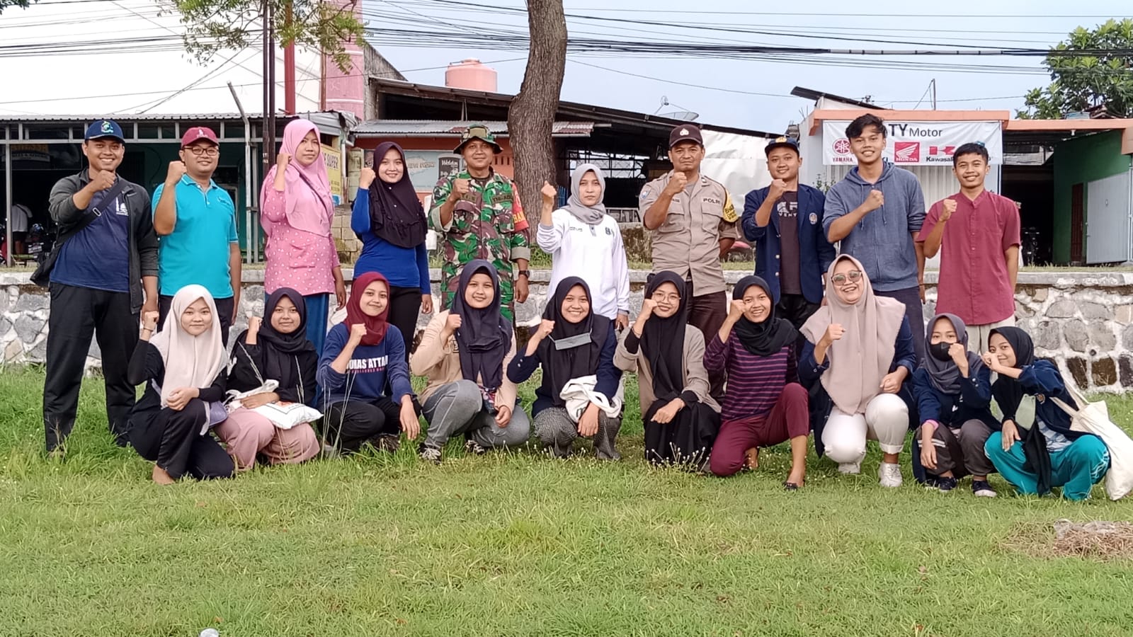 GERAKAN AKSI TANAM POHON SECARA SERENTAK