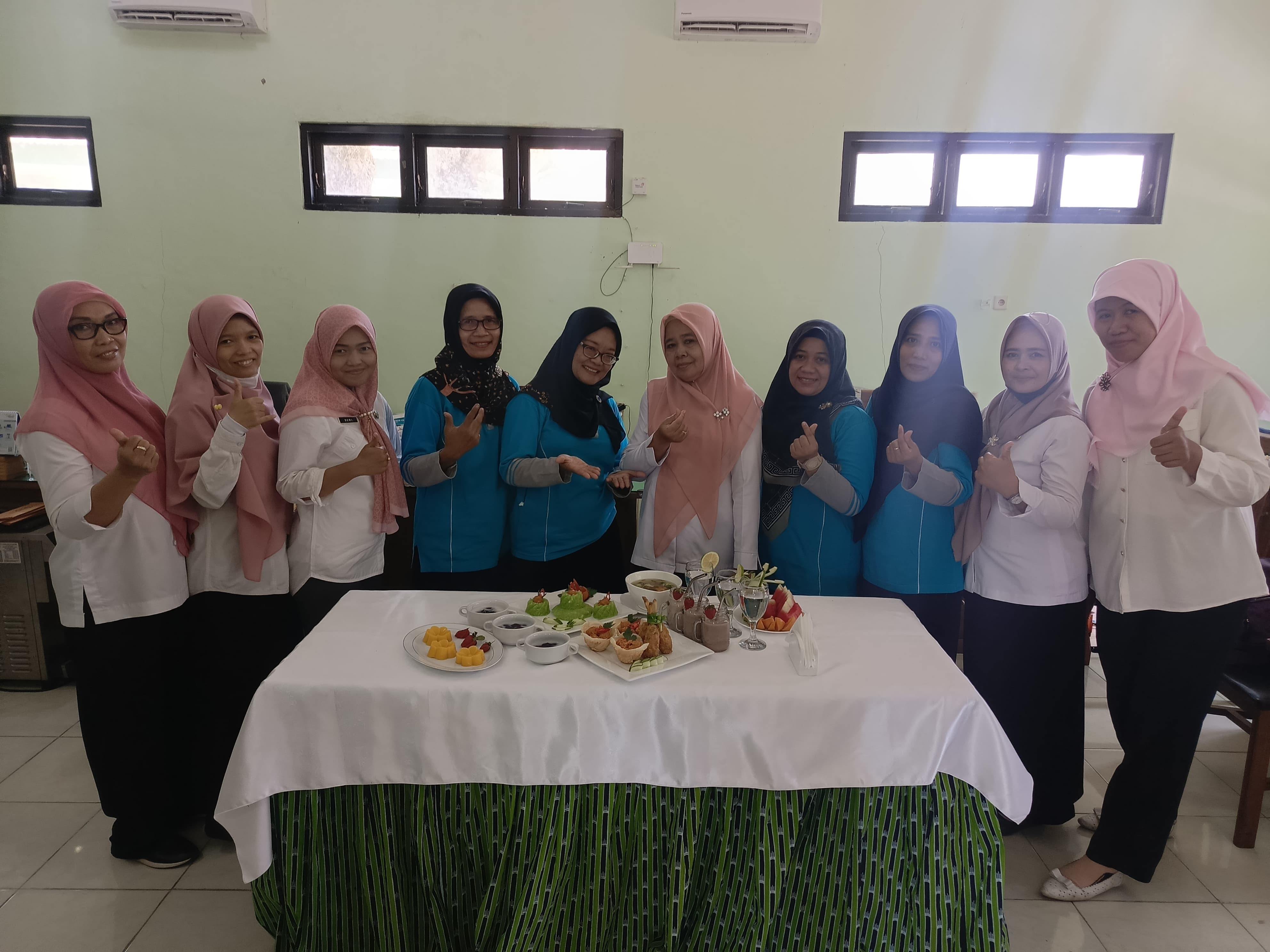 PERSIAPAN MENGIKUTI LOMBA CIPTA MENU TINGKAT PROVINSI